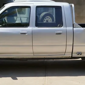 Toyota Hilux 2006