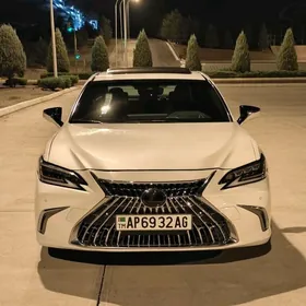 Lexus ES 350 2019