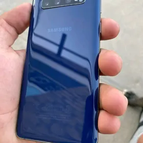 S10