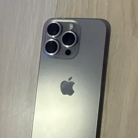 iPhone 15 pro 128