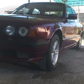BMW 525 1992