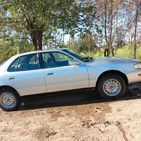Toyota Camry 1993