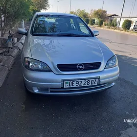 Opel Astra 2001