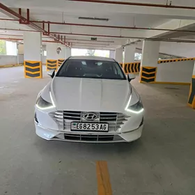 Hyundai Sonata 2021