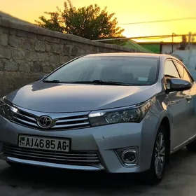 Toyota Corolla 2014