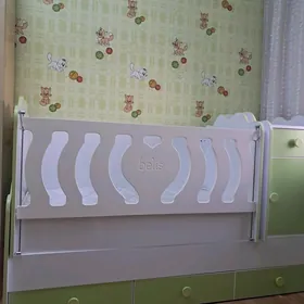 детская кровать манежка