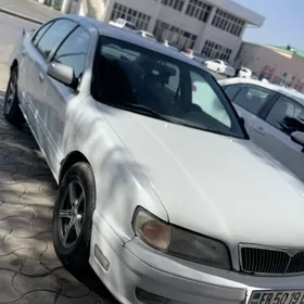Nissan Cefiro 1995