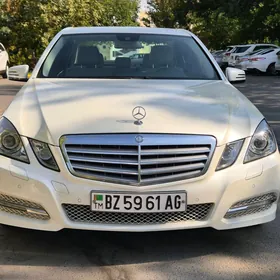 Mercedes-Benz W212 2010