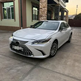 Lexus ES 350 2019