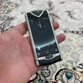 Vertu Constellation