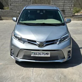 Toyota Sienna 2019