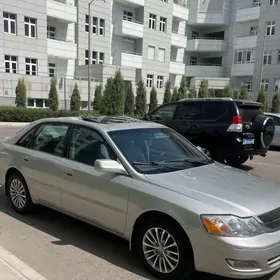 Toyota Avalon 2001