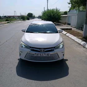 Toyota Camry 2016