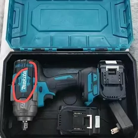 Makita boltawyort