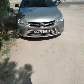 Toyota Camry 2016