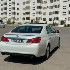 Toyota Avalon 2011