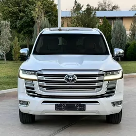 Toyota Land Cruiser 2022
