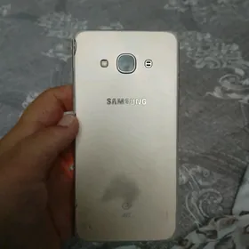 телефон Samsung j3 pro