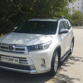 Toyota Highlander 2017
