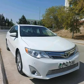 Toyota Camry 2012
