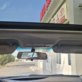 Toyota Camry 2010