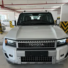 Toyota Land Cruiser Prado 2025