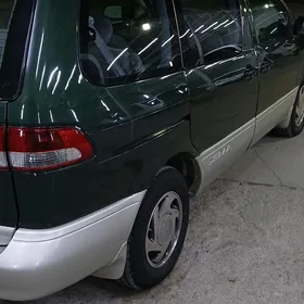 Toyota Sienna 2002