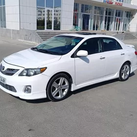 Toyota Corolla 2013