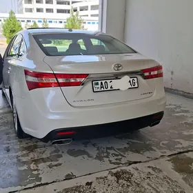 Toyota Avalon 2015