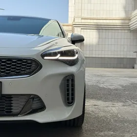 Kia Stinger 2021