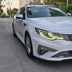 Kia Optima 2020