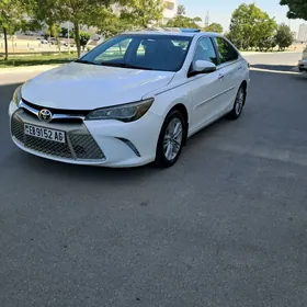 Toyota Camry 2017
