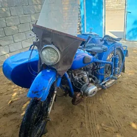 Ural 4320 2005
