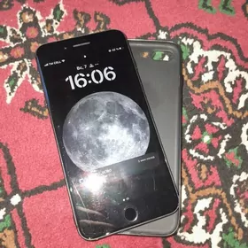 iPhone 8+