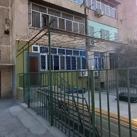 4 komnot 2 nji etazh 3 nji mkr
