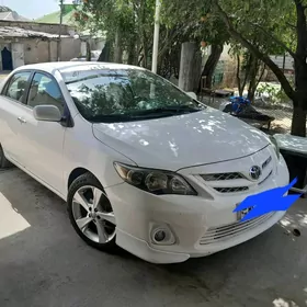Toyota Corolla 2011