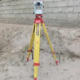 Leica Distomat
