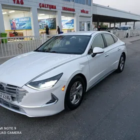Hyundai Sonata 2021