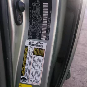 Toyota Sienna 2009