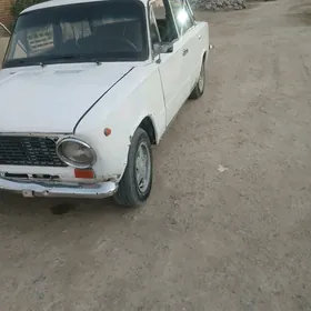 Lada 2104 1988
