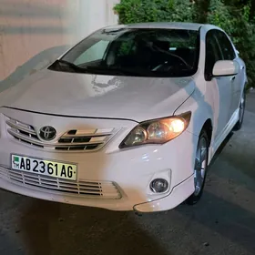 Toyota Corolla 2011