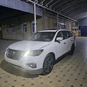 Nissan Pathfinder 2020