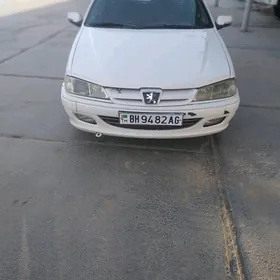 Peugeot 405 2008
