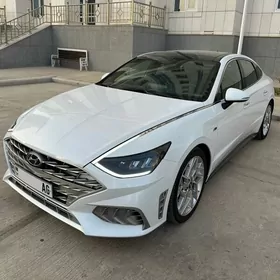 Hyundai Sonata 2022