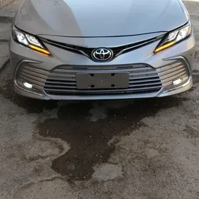 Toyota Camry 2022