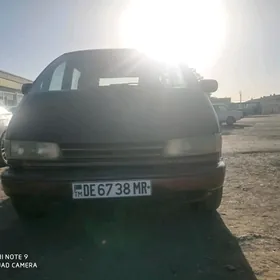 Toyota Previa 1991