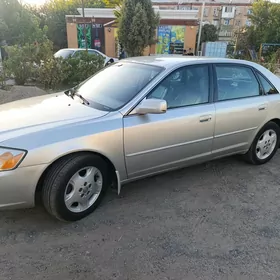 Toyota Avalon 2001