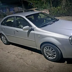Daewoo Lacetti 2004