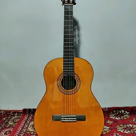 Yamaha C40 gitara гитара