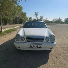 Mercedes-Benz E320 1998